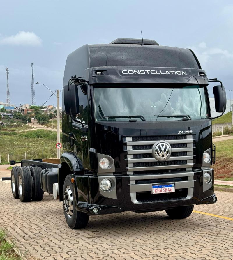 VW/24.280 6X2 ANO 2023 COMPLETO 