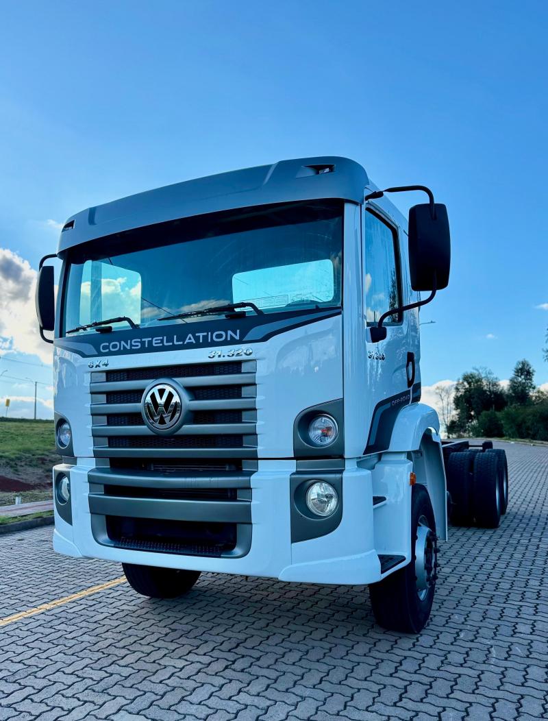 VW/31.320 CONSTALATION TRAÇADO ANO 2010 CHASSI